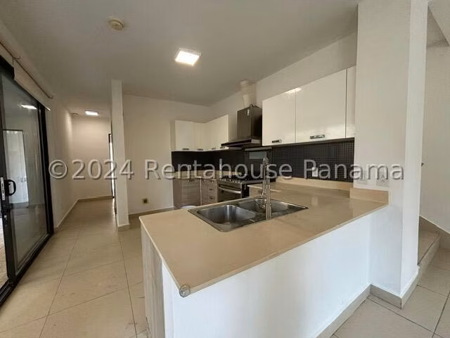 Venta de casa en Panama Pacifico AK