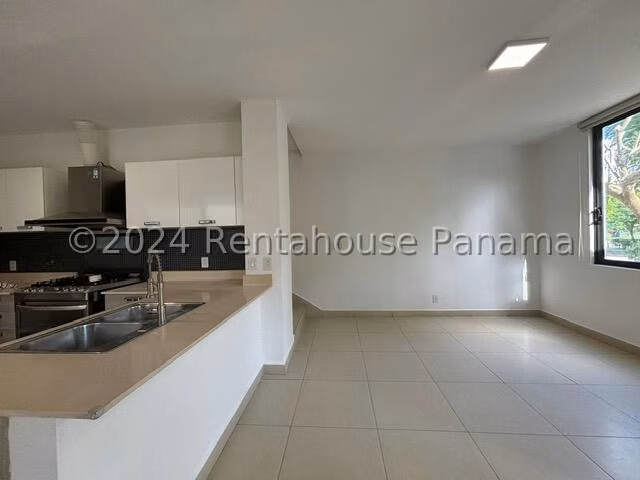 Venta de casa en Panama Pacifico AK