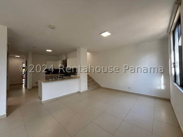 Venta de casa en Panama Pacifico AK