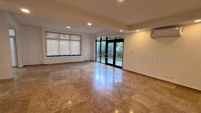 Alquiler de Casa en Panama Pacifico. 26LBR7674