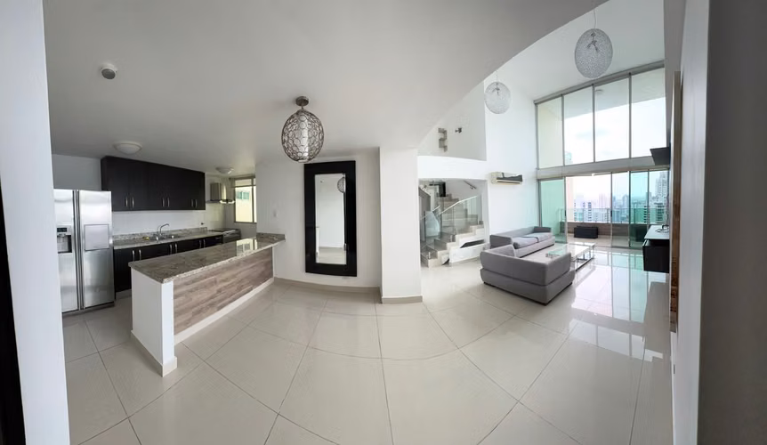 Venta de céntrico apartamento dúplex en Terrawind, Torre 1000 – San Francisco
