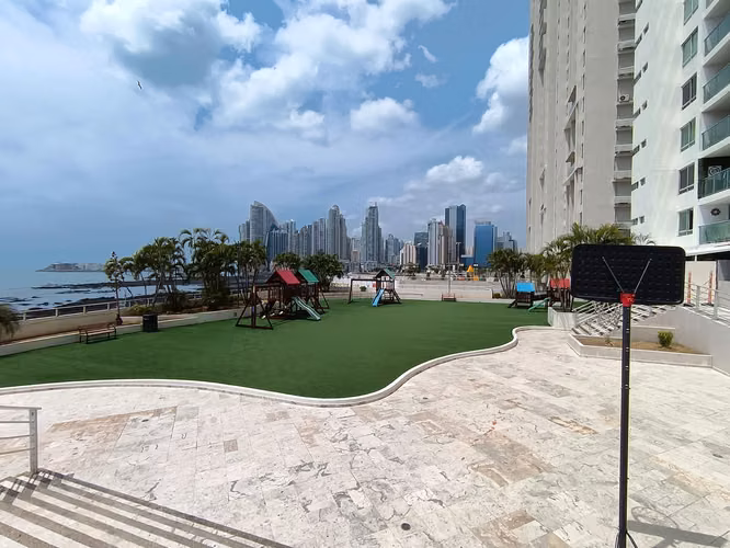 Venta de céntrico apartamento dúplex en Terrawind, Torre 1000 – San Francisco