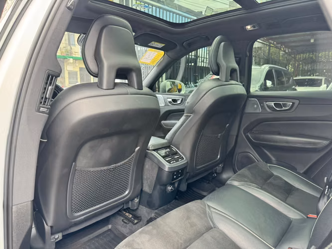 Volvo XC60 2018 - Imagen 15