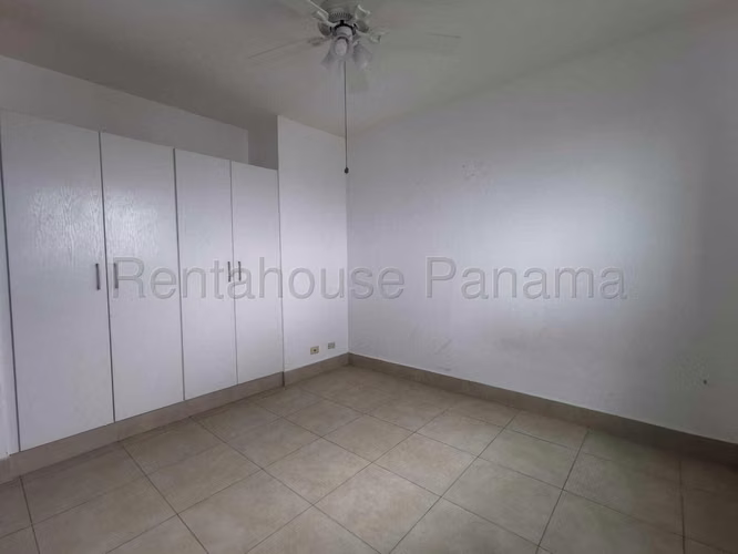 Apartamento en Venta en Costa del Este SYH