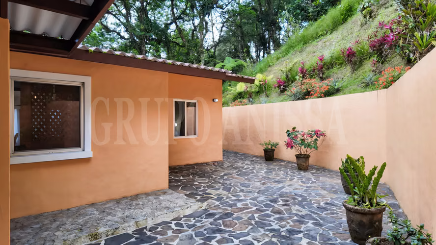 Oportunidad! Se Vende Casa en Altos del Maria - Zona Alta