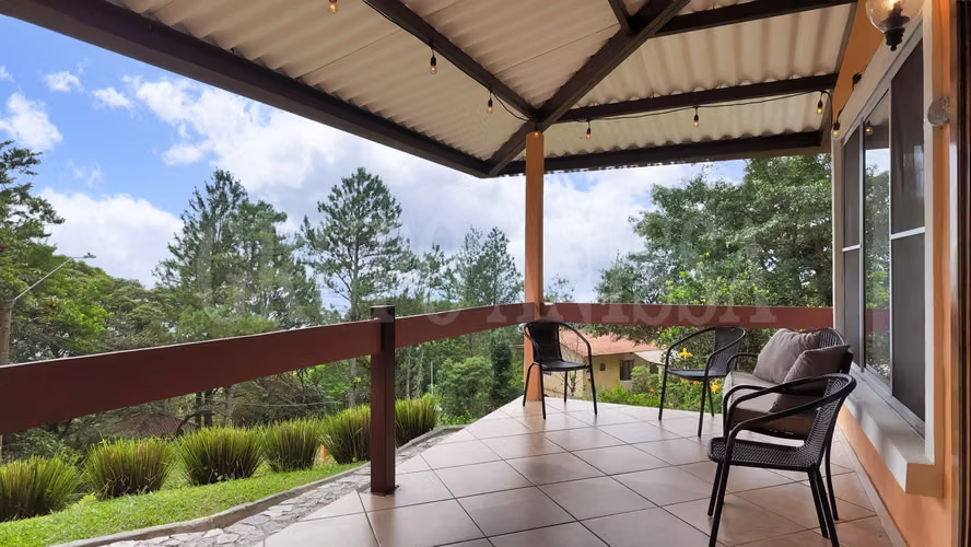 Oportunidad! Se Vende Casa en Altos del Maria - Zona Alta