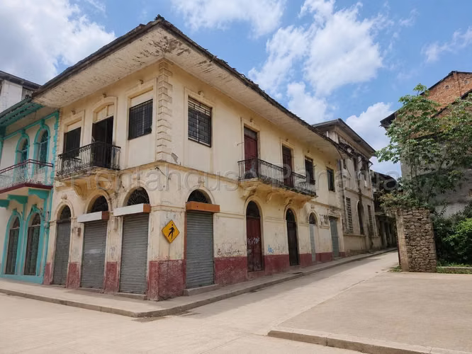 Edificio en Venta en Santa Ana SYH