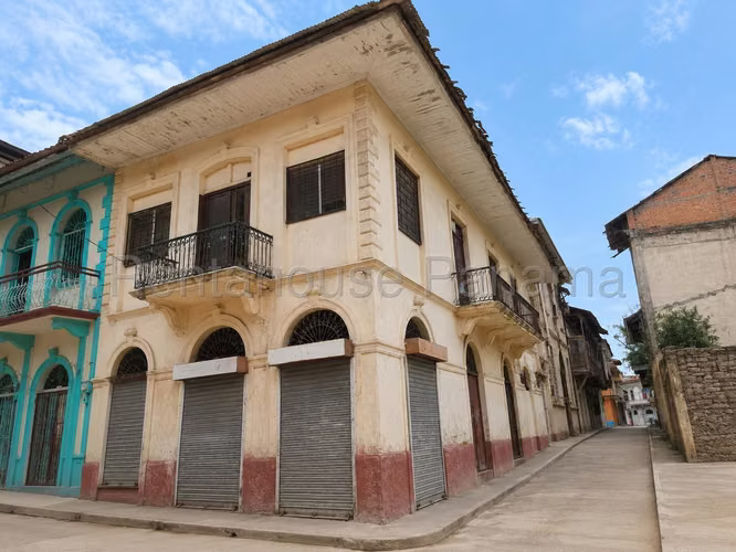 Edificio en Venta en Santa Ana SYH