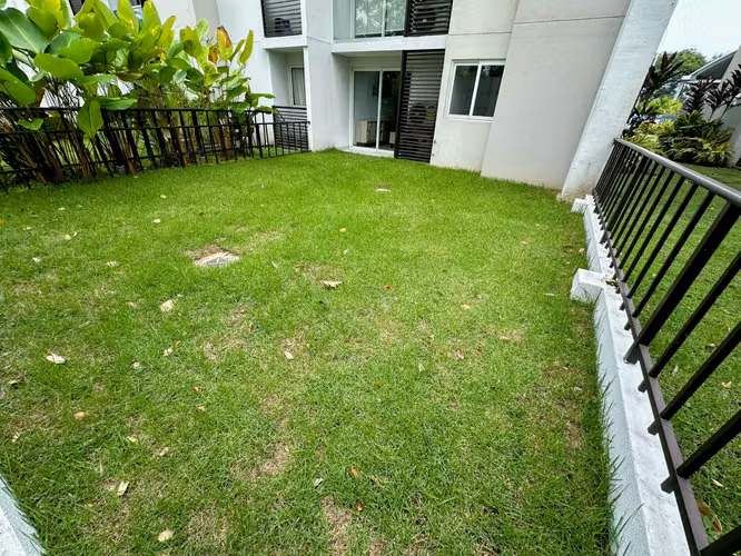 ALQUILER DE APARTAMENTO AMOBLADO CERCA A COSTA DEL ESTE CON PATIO