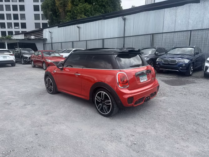 MINI COOPER JCW 2016