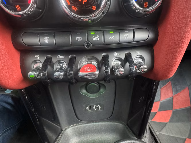 MINI COOPER JCW 2016