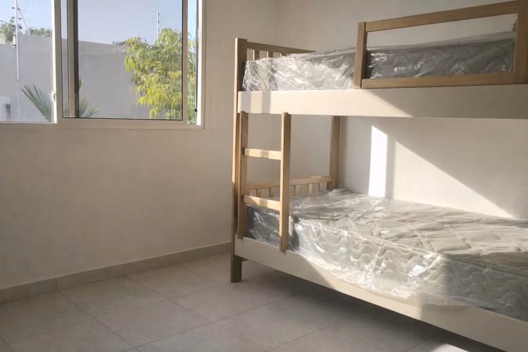 VENTA Casa de 203m2 en Paseo del Norte, AMD