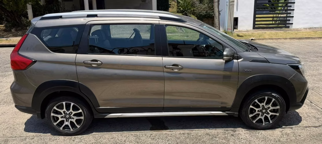 XL7 2023 AUTOMÁTICO EN 14,995 al CRÉDITO o al contado.... - Imagen 5
