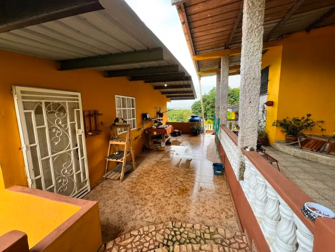 1,779 m² Terreno | 5Rec 4Baños | 2 Casas
