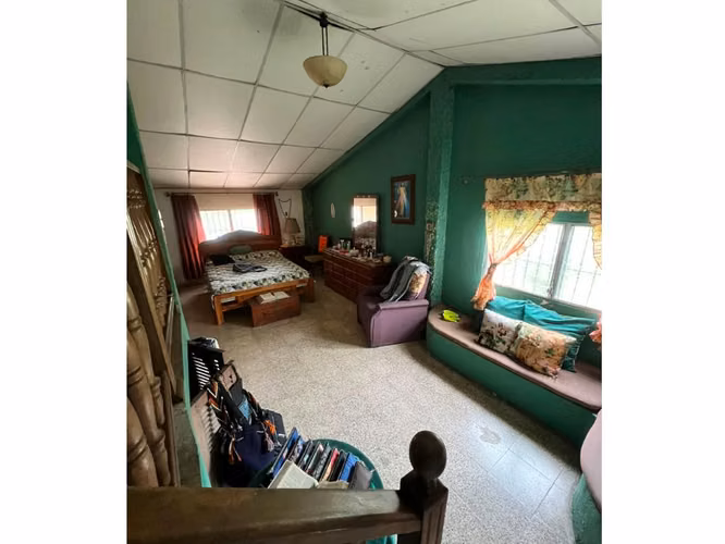 1,779 m² Terreno | 5Rec 4Baños | 2 Casas