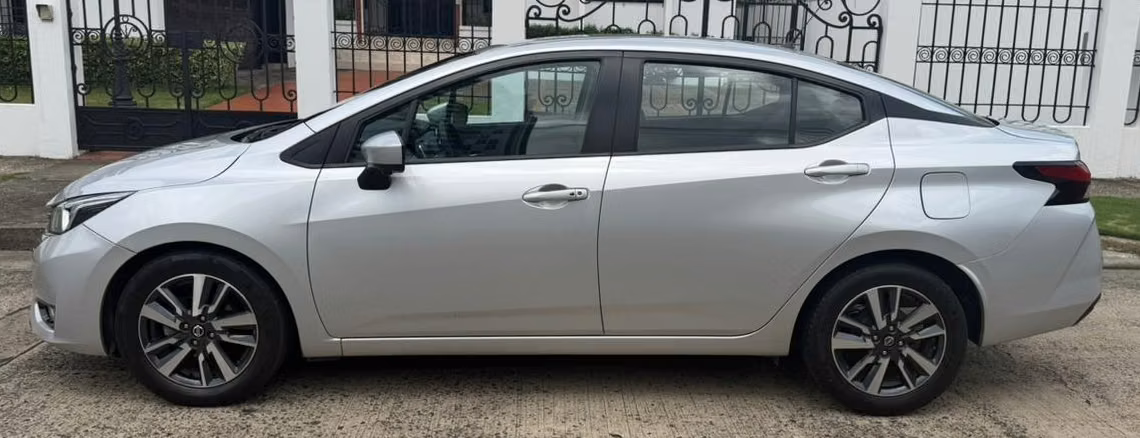 VERSA 2024 AUTOMATICO EN 15,495 al CREDITO o al CONTADO - Imagen 4