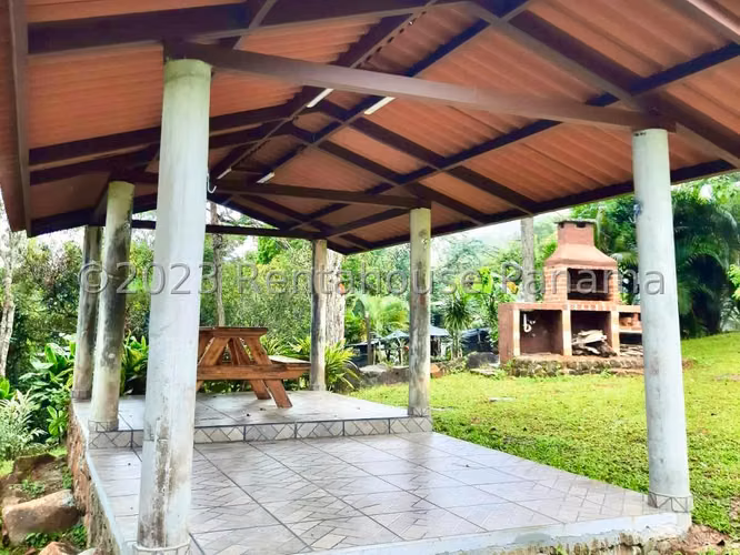 Se Vende Casa en Chica MDV27-487