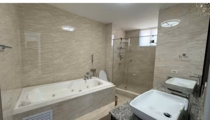 Se alquila apartamento amueblado en Paitilla ph Deluxe Residences
