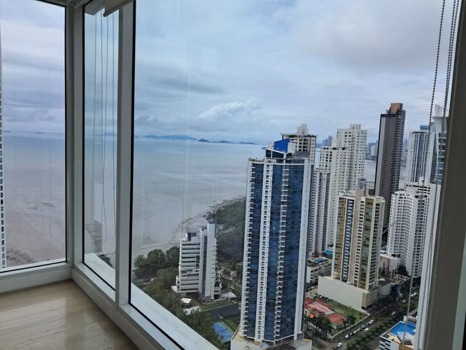 COSTA DEL ESTE - 4 Recamaras - 358 M² - 3 Estacionamientos - Linea Blanca