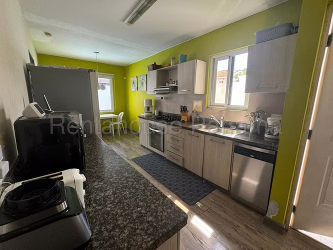 Venta Casa Versalles - YD