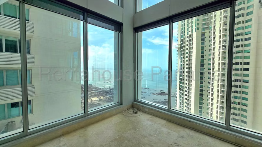Apartamento en Venta en Punta Pacífica | Tipo Loft 27EPP1036