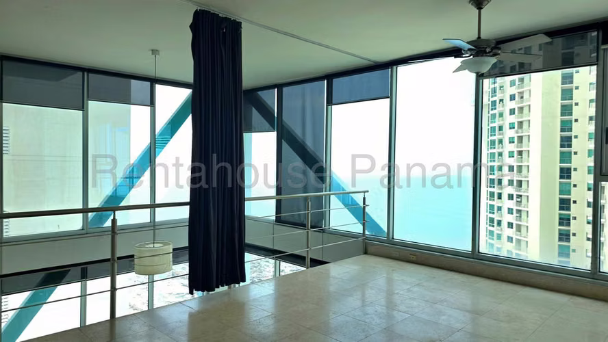 Apartamento en Venta en Punta Pacífica | Tipo Loft 27EPP1036