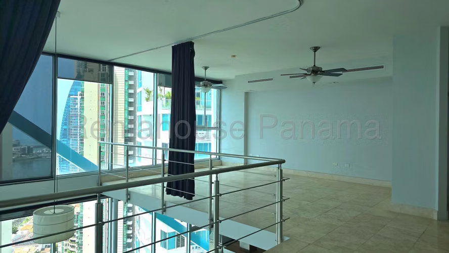Apartamento en Venta en Punta Pacífica | Tipo Loft 27EPP1036