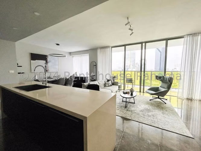 Alquiler de apartamento amoblado en Avenida Balboa PH Yoo