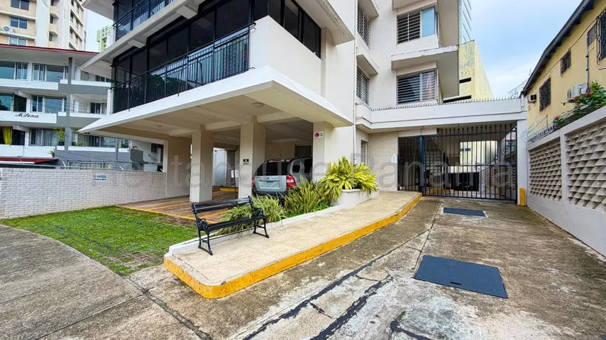 Apartamento en alquiler en El Carmen 27LRL1039 - Imagen 2