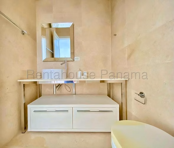Alquiler de apartamento en Avenida Balboa PH Yoo