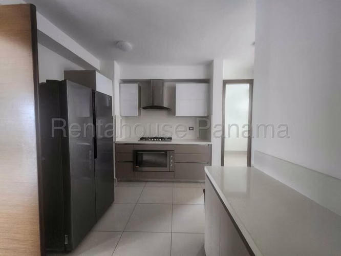Apartamento en venta PH Bali Costa del Este