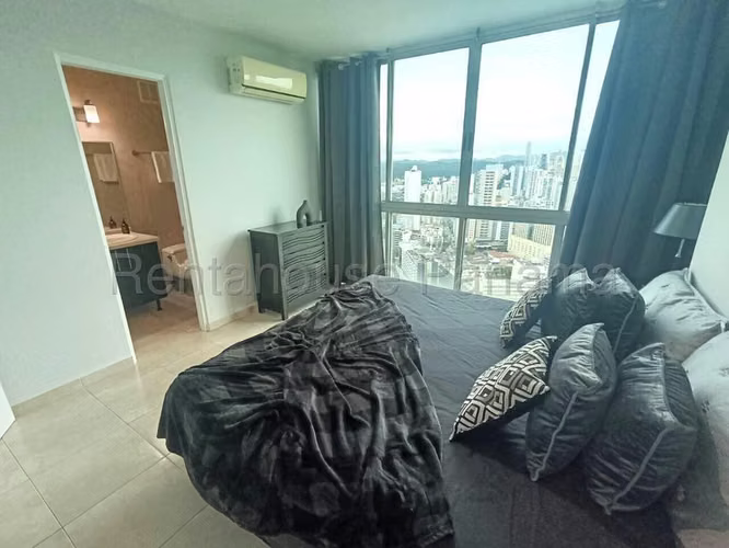 261387. Se vende apartamento amoblado 3 recamaras, 3 baños, 2 parkings