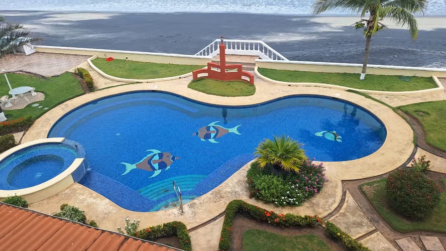 VENDO APARTAMENTO EN PH SUEÑO MAR NUEVA GORGONA