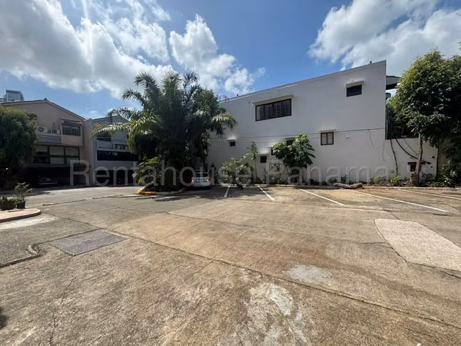 Venta Casa Obarrio - YD