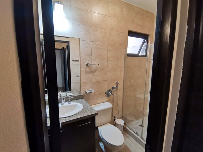 Apartamento en Albrook I con balcón y excelente distribución