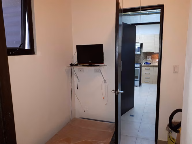 Apartamento en Albrook I con balcón y excelente distribución