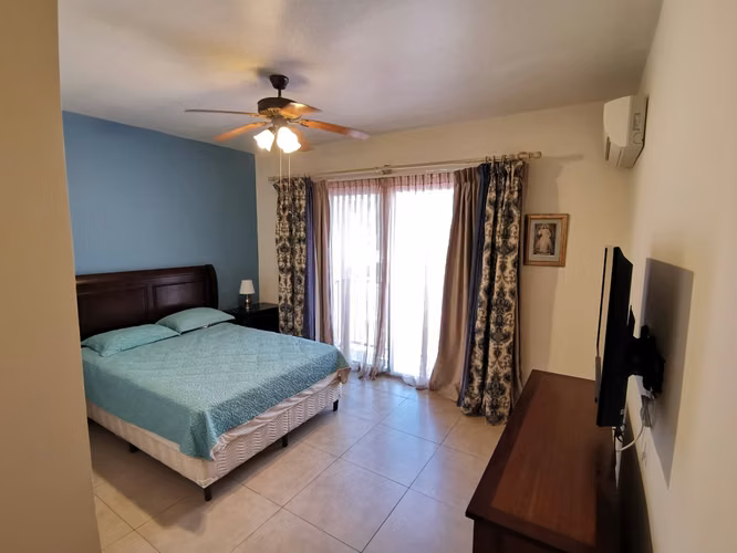 Apartamento en Albrook I con balcón y excelente distribución