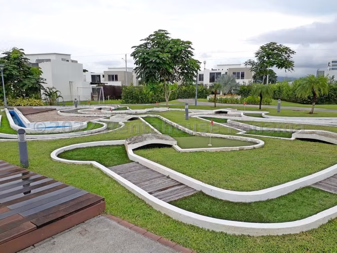 Venta Casa Costa Sur - YD