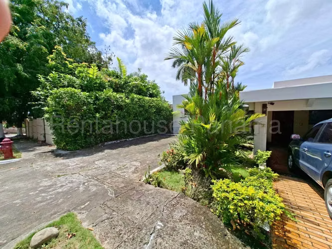 Venta Casa Los Angeles - YD - Imagen 2