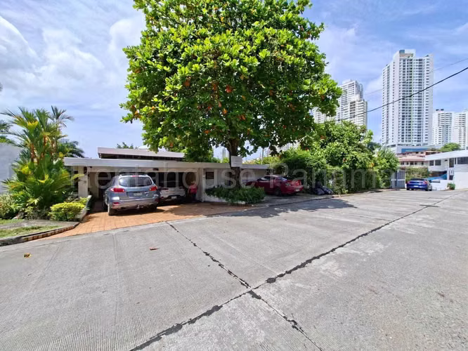 Venta Casa Los Angeles - YD - Imagen 1
