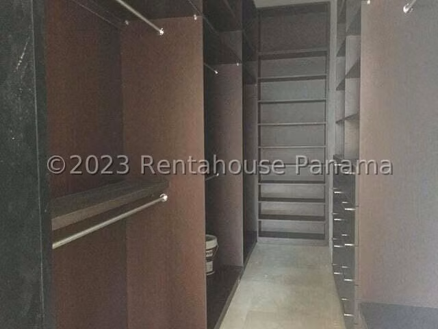 Venta Casa Clayton - YD