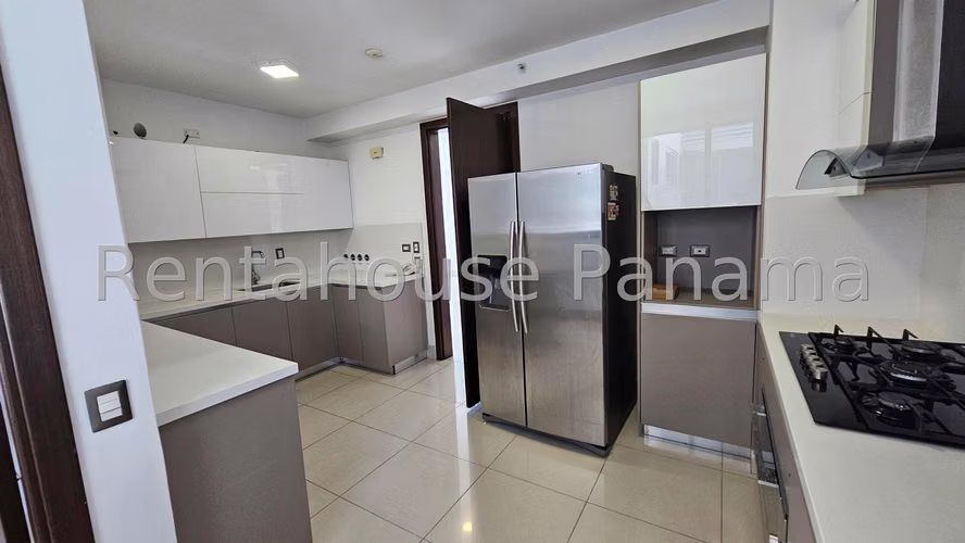 Alquiler de Apartamento en Costa del Este Ph Bali CCO