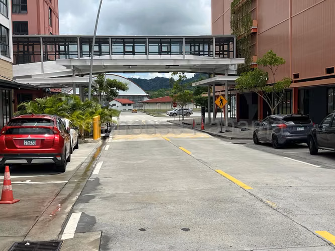 Alquiler de Local en Panama Pacifico PanAmerica Corporate EC
