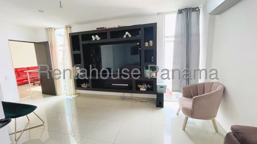 Alquiler de Casa en Costa Sur Costa Esmeralda KC