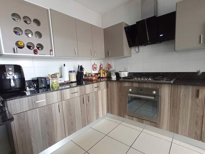 Venta de Casa en Brisas Del Golf Augusta KC