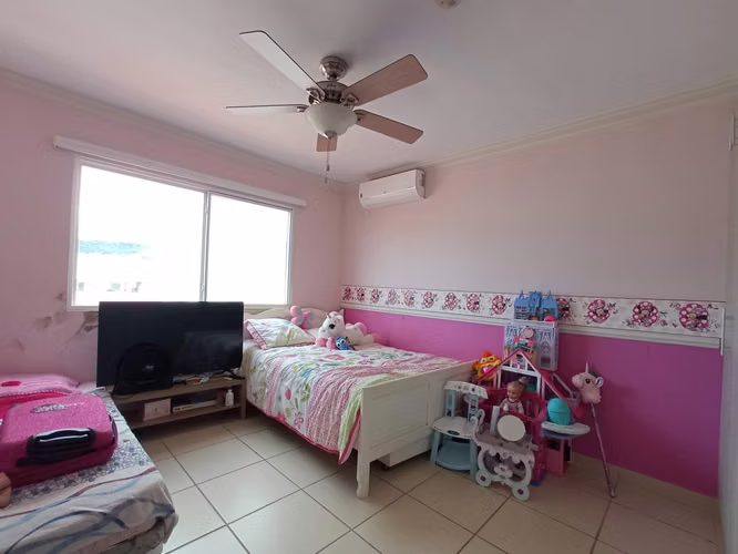 Venta de Casa en Brisas Del Golf Augusta KC