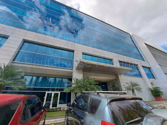 Alquiler de Oficina en Costa del Este Plaza Real KC