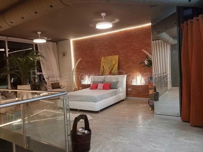 Alquiler de Apartamento en Punta Pacifica Ph Loft Four KF