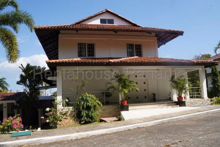 Venta de Casa en Albrook KF