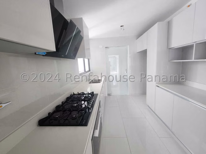 RR VENTA DE APARTAMENTO EN EL CANGREJO PH VELURE